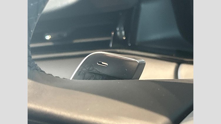 2023 認定中古車 Land Rover Range Rover Evoque Fuji White P250 Dynamic HSE