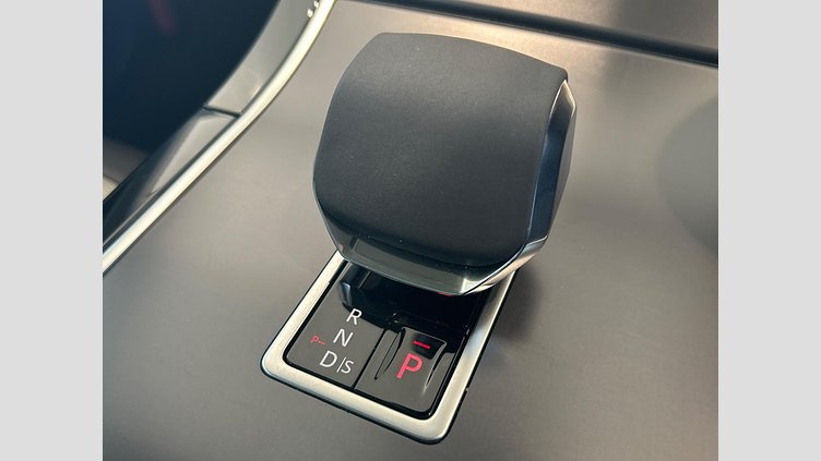 2023 認定中古車 Land Rover Range Rover Evoque Tribeca Blue P300e Dynamic HSE