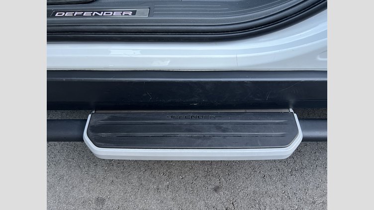 2024 認定中古車 Land Rover Defender 90 Fuji White 4WD X-DYNAMIC HSE D300 AWD（AT）