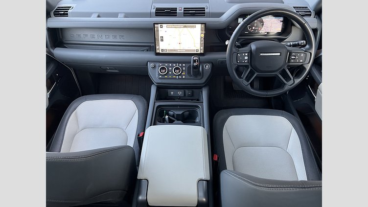 2024 認定中古車 Land Rover Defender 90 Fuji White 4WD X-DYNAMIC HSE D300 AWD（AT）