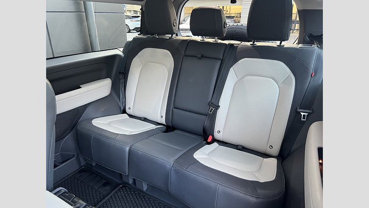 2024 認定中古車 Land Rover Defender 90 Fuji White 4WD X-DYNAMIC HSE D300 AWD（AT）