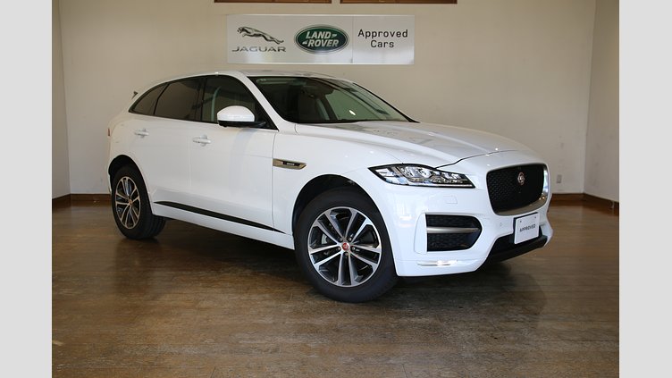 2017 認定中古車 Jaguar F-Pace フジホワイト 3.0V6 スーパーチャージド 340PS 3.0V6 R-SPORT