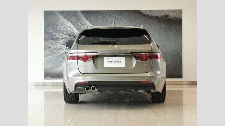 2018 認定中古車 Jaguar XF Silicon Silver Meridianサウンドシステム パワーテールゲート 純正19インチアルミホイール アダプティブLEDヘッドライト（シグネチャーデイライト付き）ステアリングホイールヒーター フルセグテレビ スポーツブレイク プレステージ2.0L D180 