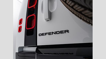 Defender 110 14