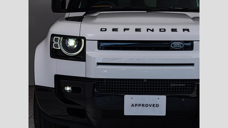 2023 認定中古車 Land Rover Defender 110 Fuji White D300 AWD X-Dynamic HSE