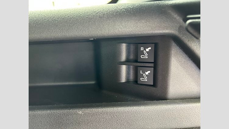 2024 認定中古車 Land Rover Discovery Sport Carpathian Grey 2.0D　DynamicSE DynamicSE