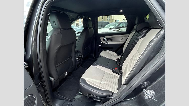 2024 認定中古車 Land Rover Discovery Sport Carpathian Grey 2.0D　DynamicSE DynamicSE