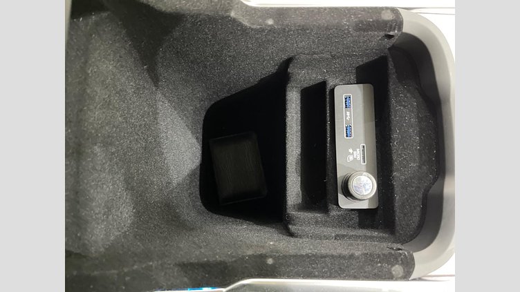 2020 認定中古車 Land Rover Range Rover Sport Fuji White ４WD HSE　PHEV