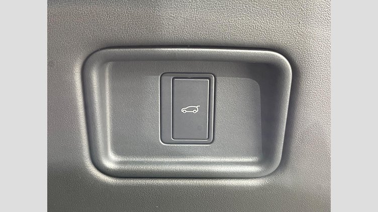 2024 認定中古車 Land Rover Range Rover Flux Silver - Satin finish 4WD
 ＳＶ Ｐ６１５