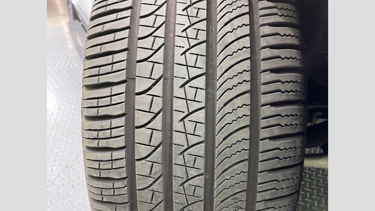 2024 認定中古車 Land Rover Range Rover Flux Silver - Satin finish 4WD
 ＳＶ Ｐ６１５