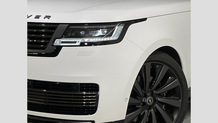 2024 認定中古車 Land Rover Range Rover Flux Silver - Satin finish 4WD
 ＳＶ Ｐ６１５