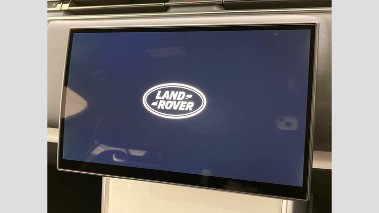 2024 認定中古車 Land Rover Range Rover Flux Silver - Satin finish 4WD
 ＳＶ Ｐ６１５