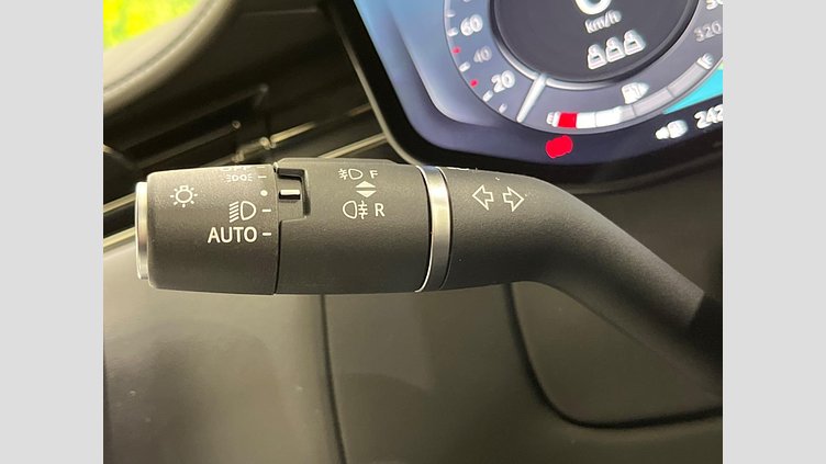 2024 認定中古車 Land Rover Range Rover Flux Silver - Satin finish 4WD
 ＳＶ Ｐ６１５