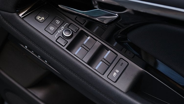 2021 Approved Land Rover Range Rover Evoque Santorini Black P250 R-Dynamic SE