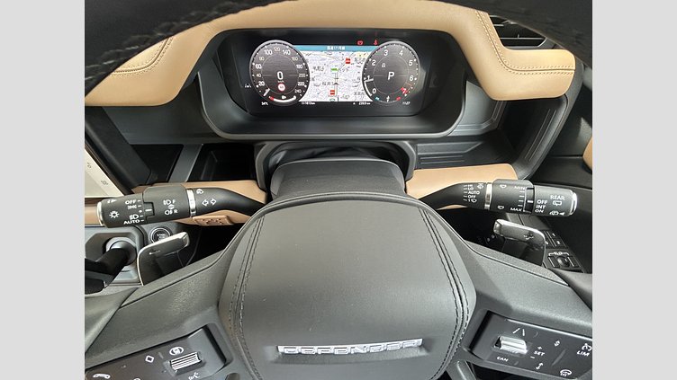 2024 認定中古車 Land Rover Defender 110 Carpathian Grey V8 525PS V8