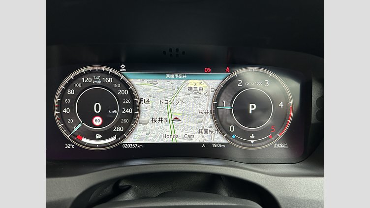 2021 認定中古車 Jaguar XE Santorini Black 2.0D AWD  R-Dynamic S