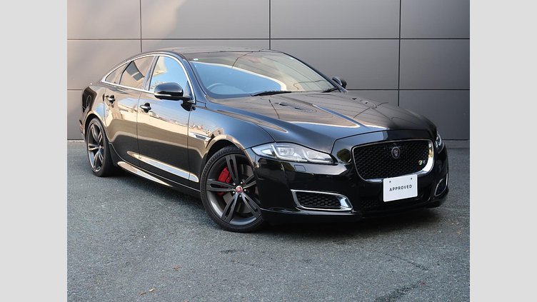 2017 認定中古車 Jaguar XJ Santorini Black 575PS R