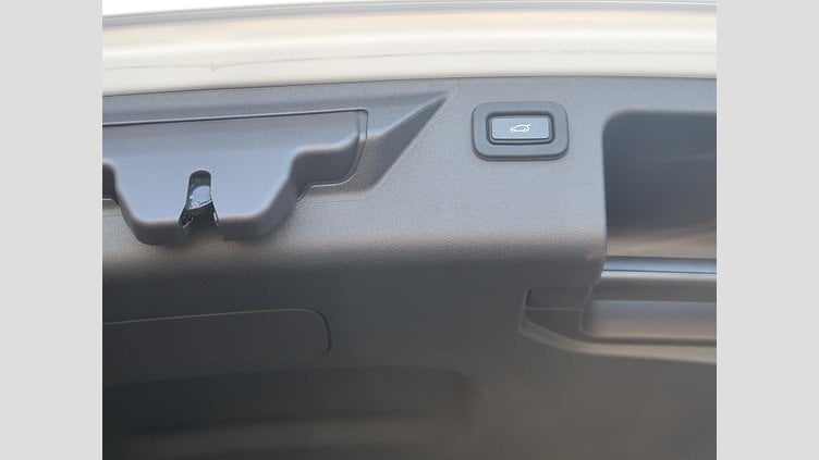 2021 認定中古車 Land Rover Discovery Sport Yulong White 250PS RダイナミックHSE