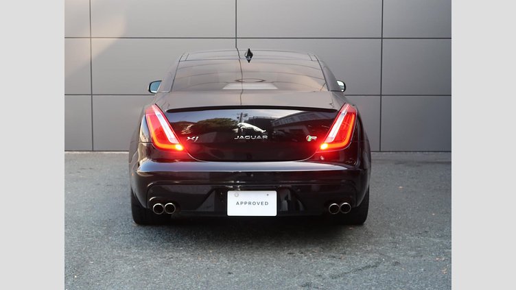 2017 認定中古車 Jaguar XJ Santorini Black 575PS R