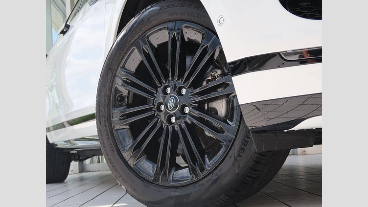 2024 認定中古車 Land Rover Range Rover Evoque Fuji White  Ｐ３００ｅ ダイナミック ＨＳＥ