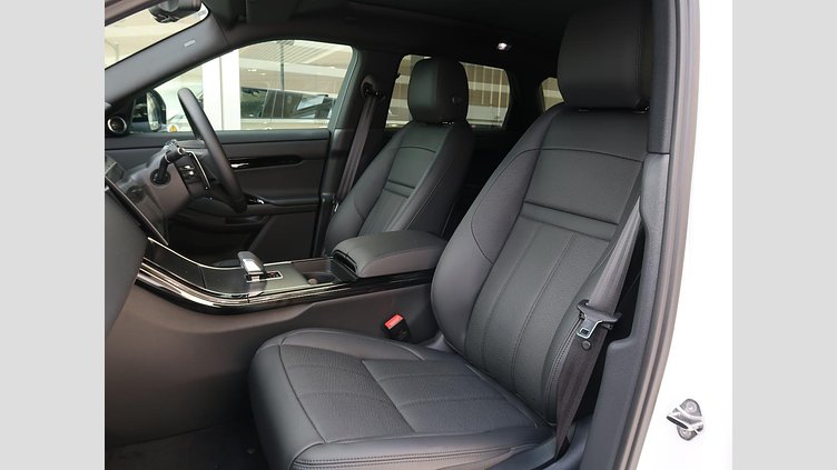 2024 認定中古車 Land Rover Range Rover Evoque Fuji White  Ｐ３００ｅ ダイナミック ＨＳＥ