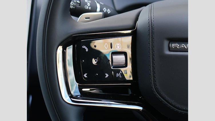 2024 認定中古車 Land Rover Range Rover Evoque Fuji White  Ｐ３００ｅ ダイナミック ＨＳＥ