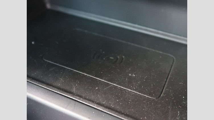 2024 認定中古車 Land Rover Range Rover Evoque Fuji White  Ｐ３００ｅ ダイナミック ＨＳＥ