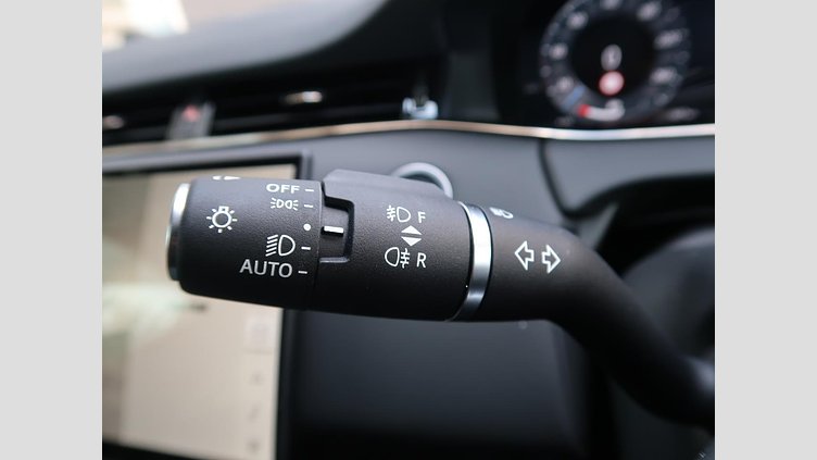 2024 認定中古車 Land Rover Range Rover Evoque Fuji White  Ｐ３００ｅ ダイナミック ＨＳＥ