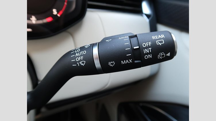 2024 認定中古車 Land Rover Range Rover Batumi Gold D300 オートバイオグラフィ