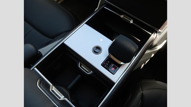 2024 認定中古車 Land Rover Range Rover Batumi Gold D300 オートバイオグラフィ