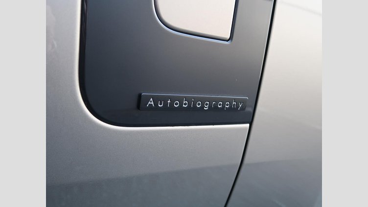 2024 認定中古車 Land Rover Range Rover Batumi Gold D300 オートバイオグラフィ