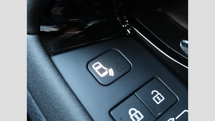 2021 認定中古車 Land Rover Range Rover Evoque Yulong White 200PS
 S