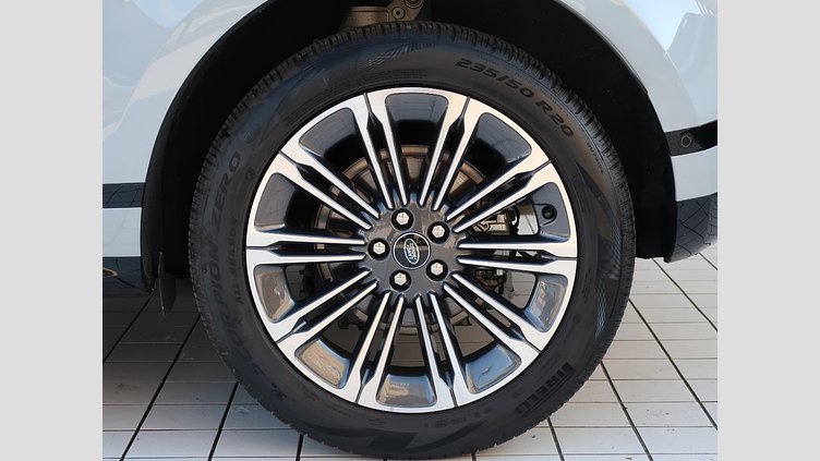 2024 認定中古車 Land Rover Range Rover Evoque Arroios Grey P200 SE