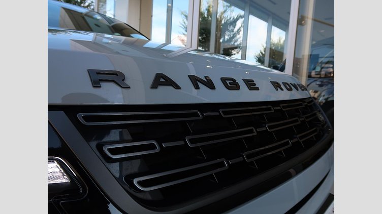 2024 認定中古車 Land Rover Range Rover Evoque Arroios Grey P200 SE