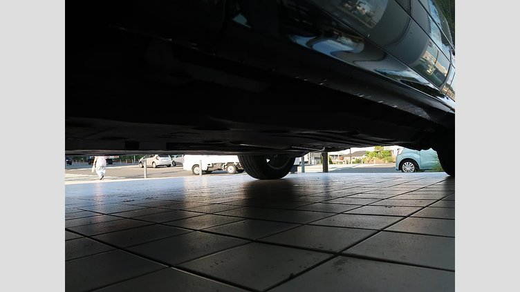 2024 認定中古車 Land Rover Range Rover Evoque Arroios Grey P200 SE