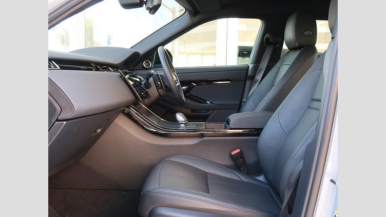 2024 認定中古車 Land Rover Range Rover Evoque Arroios Grey P200 SE