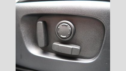 Range Rover Velar 10