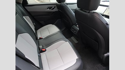 Range Rover Velar 50
