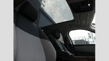 Range Rover Velar 30