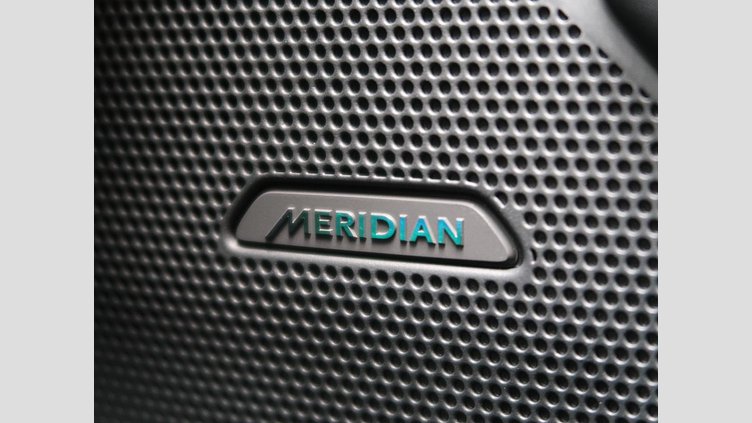 2024 認定中古車 Land Rover Range Rover Velar ザダルグレイ D200 ダイナミックSE