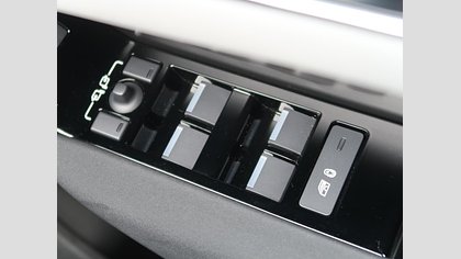 Range Rover Velar 47