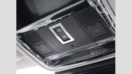 Range Rover Velar 23