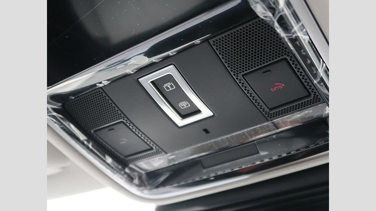 2024 認定中古車 Land Rover Range Rover Velar ザダルグレイ D200 ダイナミックSE