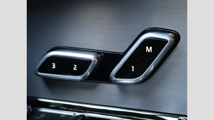 2023 認定中古車 Land Rover Range Rover Sport Fuji White D300 ダイナミックSE