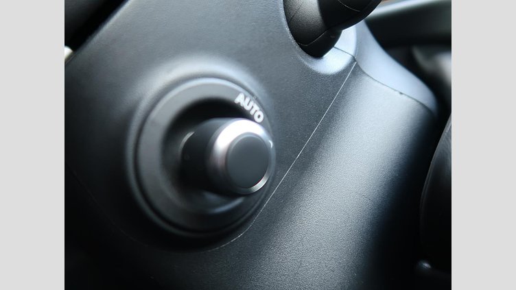 2024 認定中古車 Land Rover Range Rover Evoque Santorini Black Ｐ３００ｅ ダイナミック ＨＳＥ 