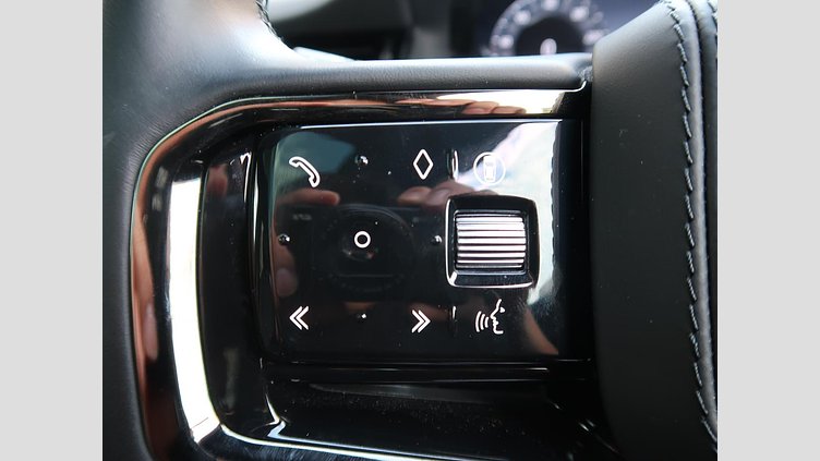 2024 認定中古車 Land Rover Range Rover Evoque Santorini Black Ｐ３００ｅ ダイナミック ＨＳＥ 