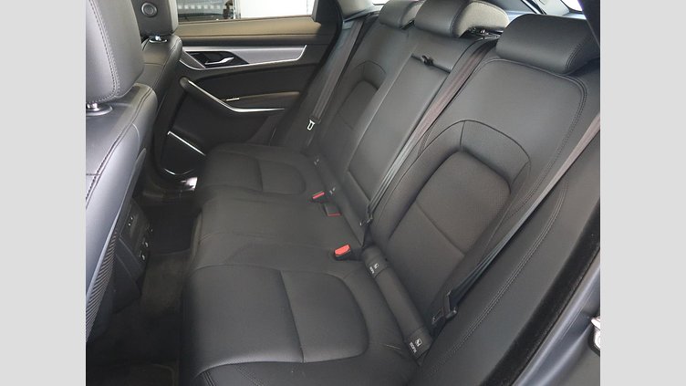 2022 認定中古車 Jaguar F-Pace Fuji White 250PS S