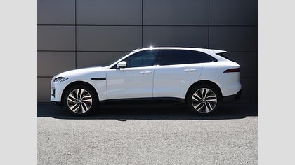 F-Pace 46