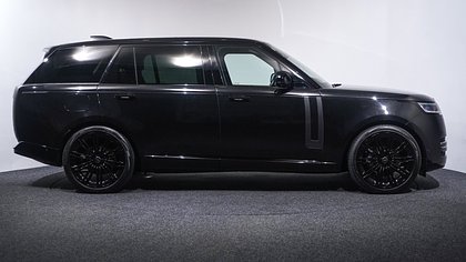 Range Rover 7