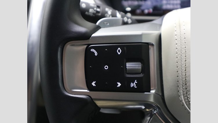 2023 認定中古車 Land Rover Discovery Yulong White AWD D300 METOROPOLITAN EDITION